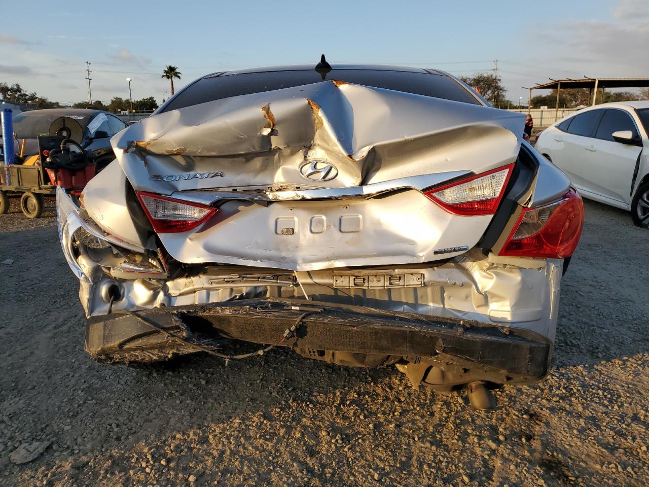 2012 Hyundai Sonata - Image 6