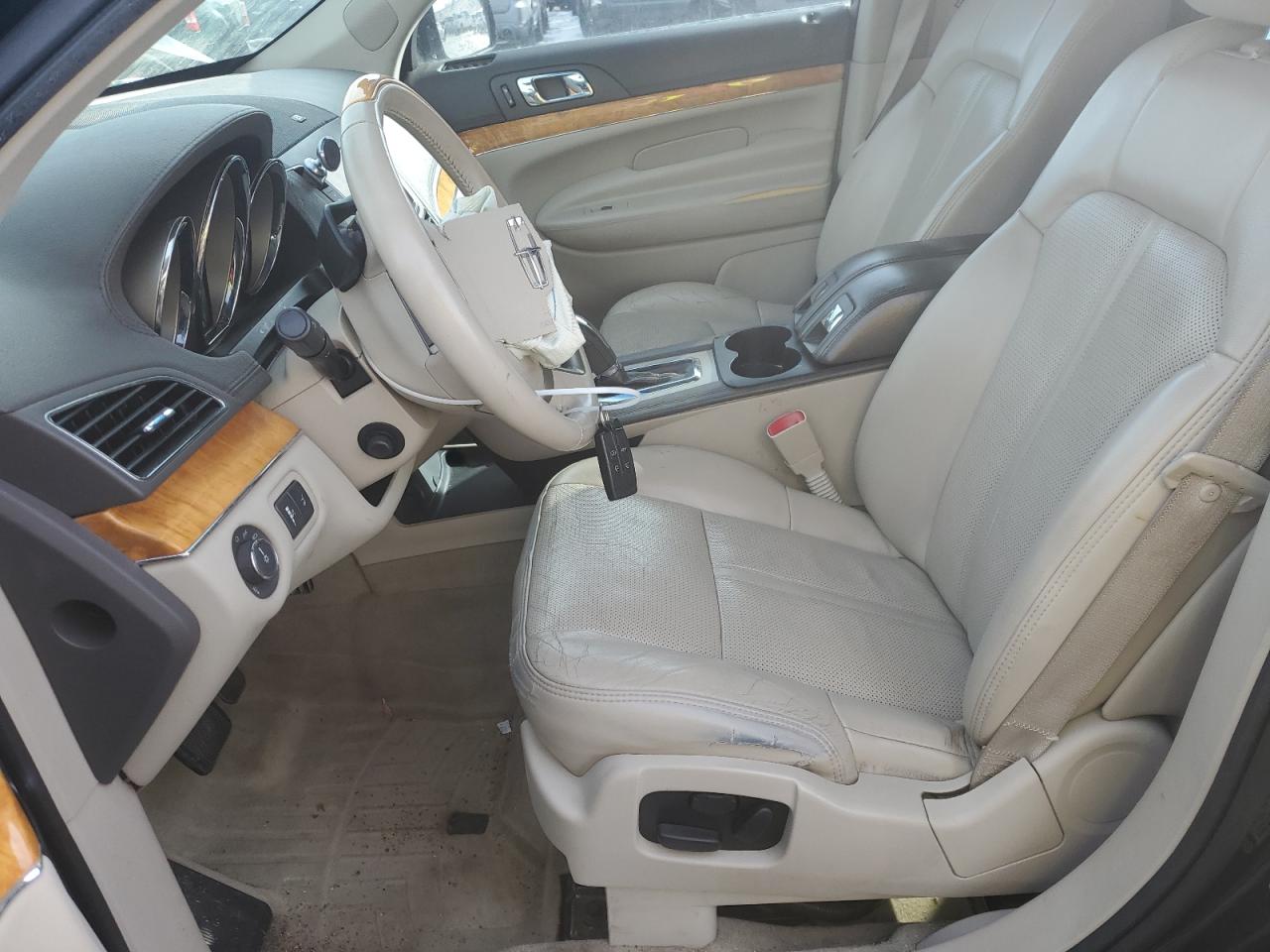 2010 Lincoln Mkt VIN: 2LMHJ5AT9ABJ14374 Lot: 43264535