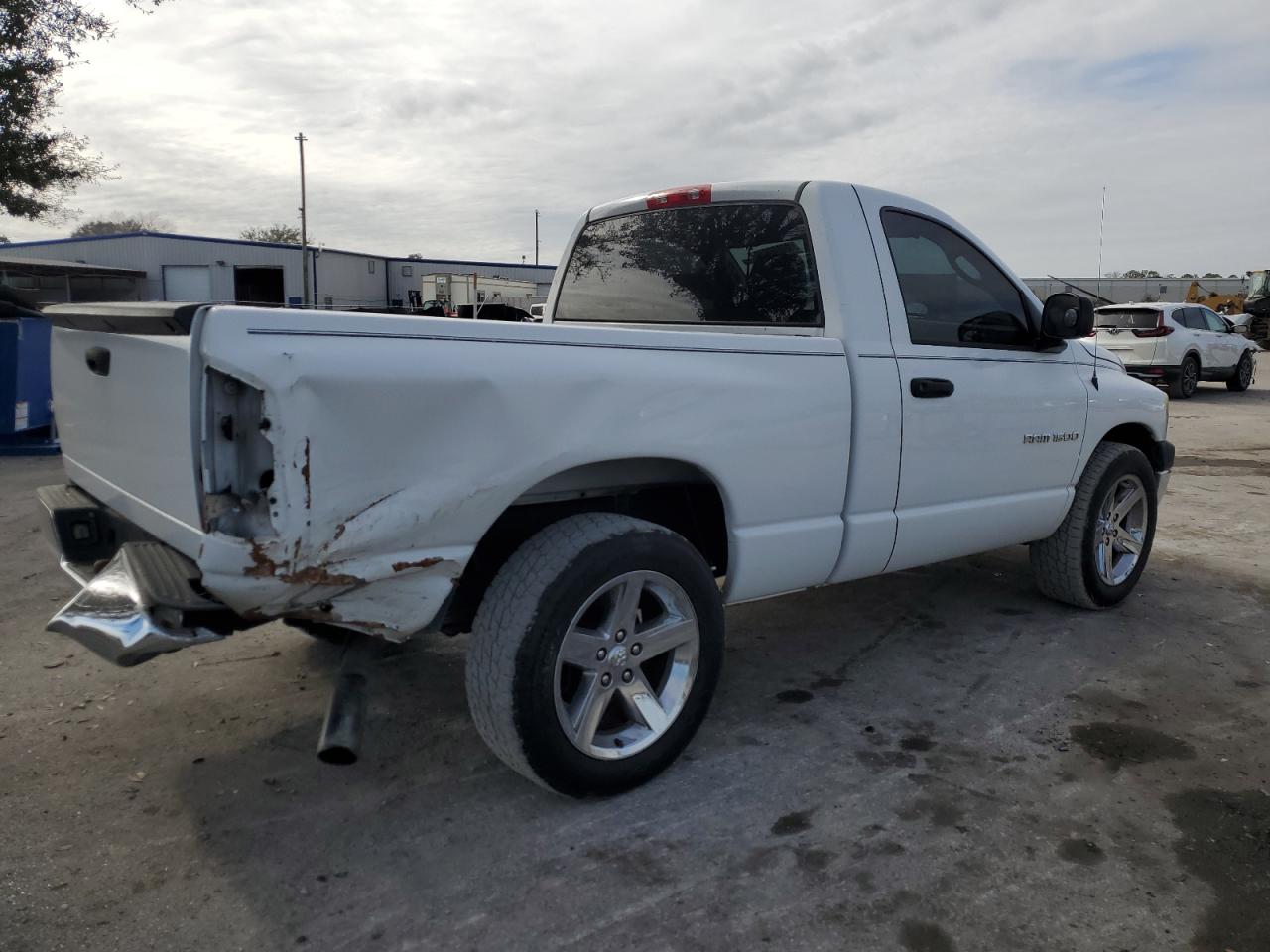 2006 Dodge RAM - Image 3