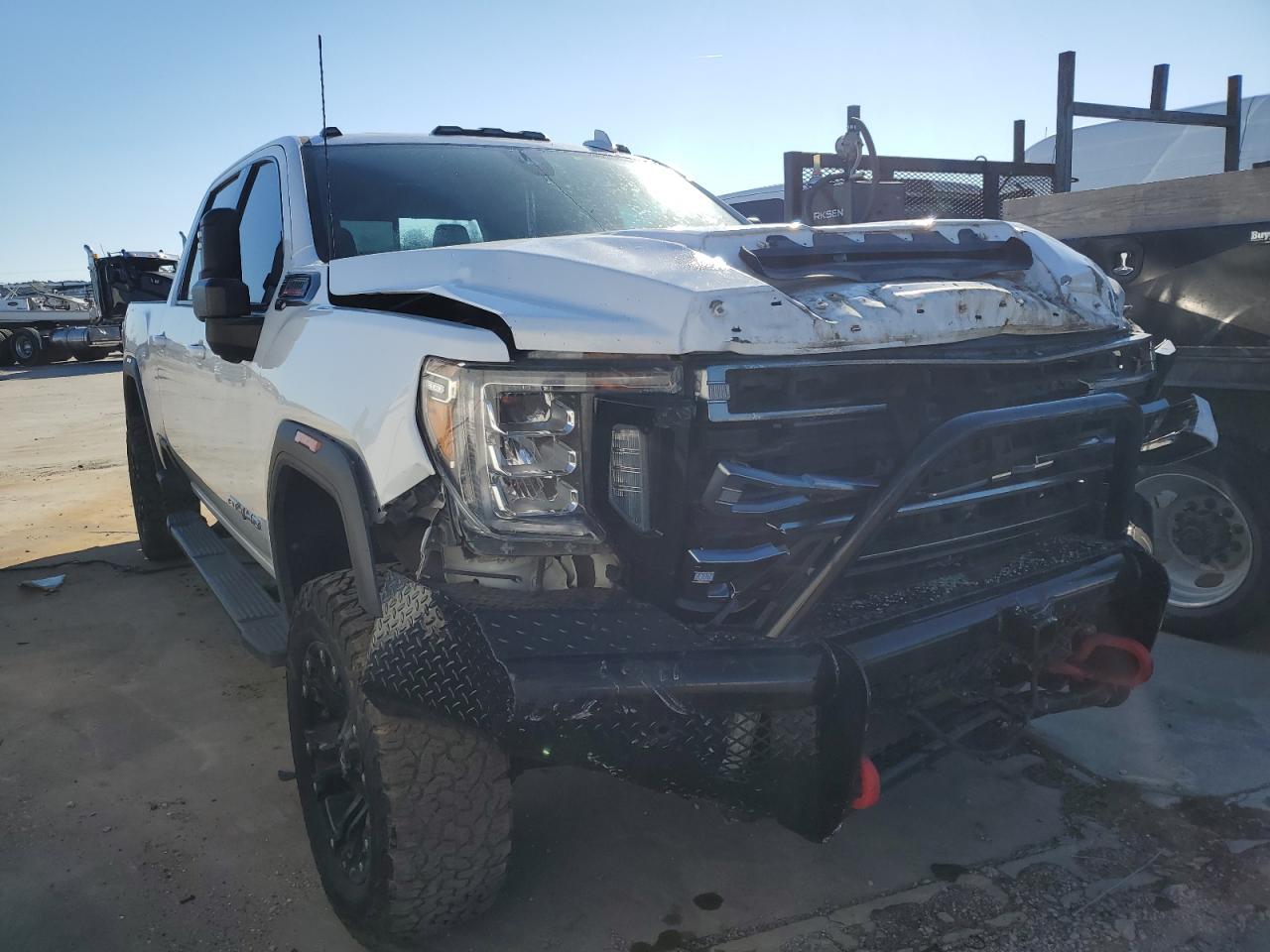 2020 GMC Sierra - Image 4