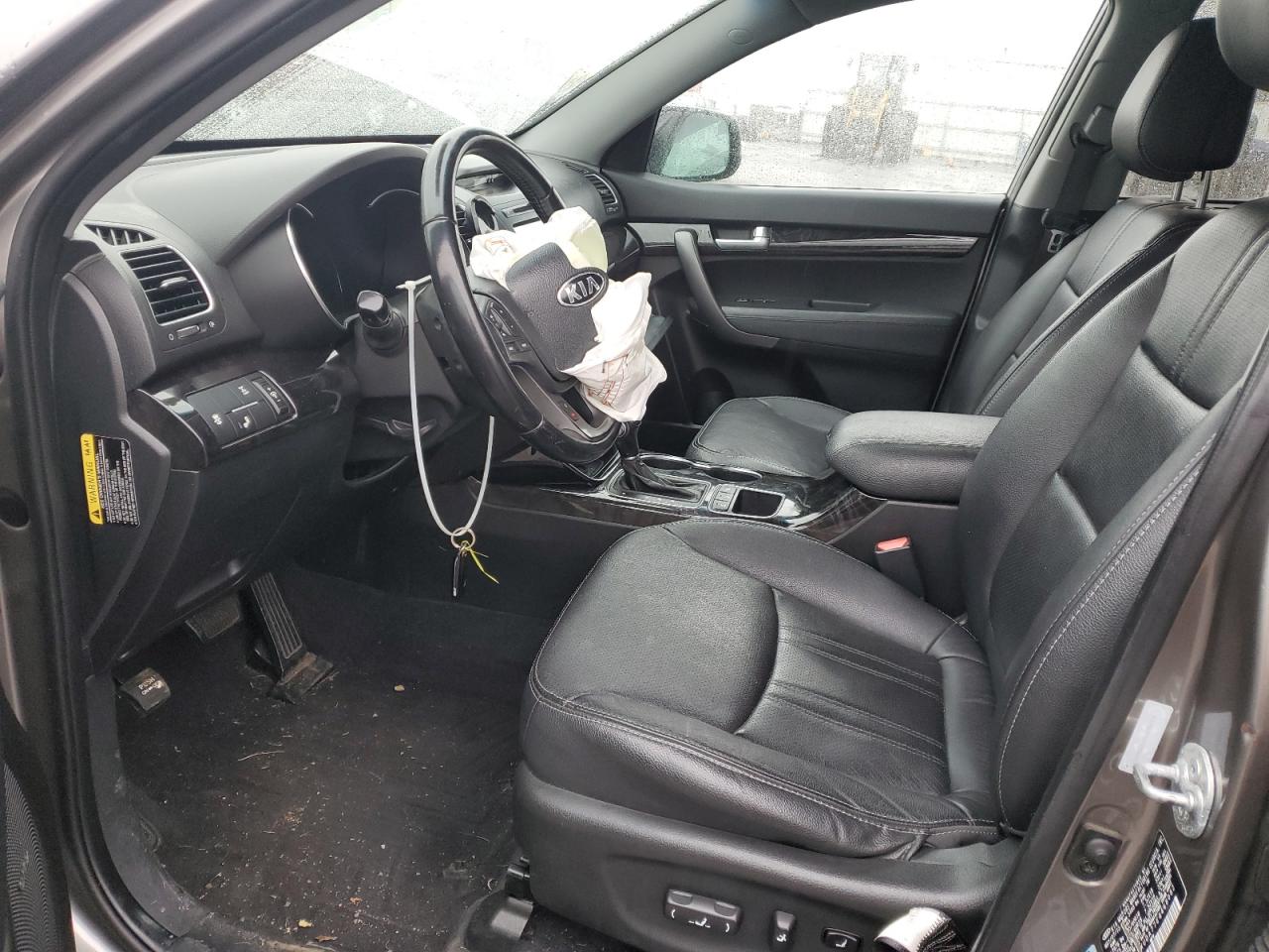2014 Kia Sorento - Image 7