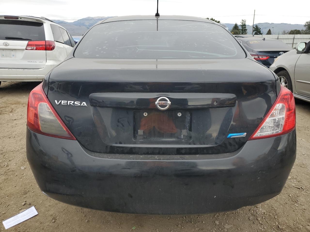 2014 Nissan Versa - Image 6