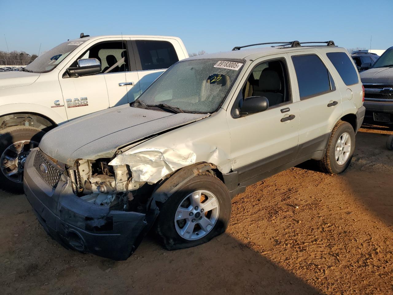 2005 Ford Escape - Image 1