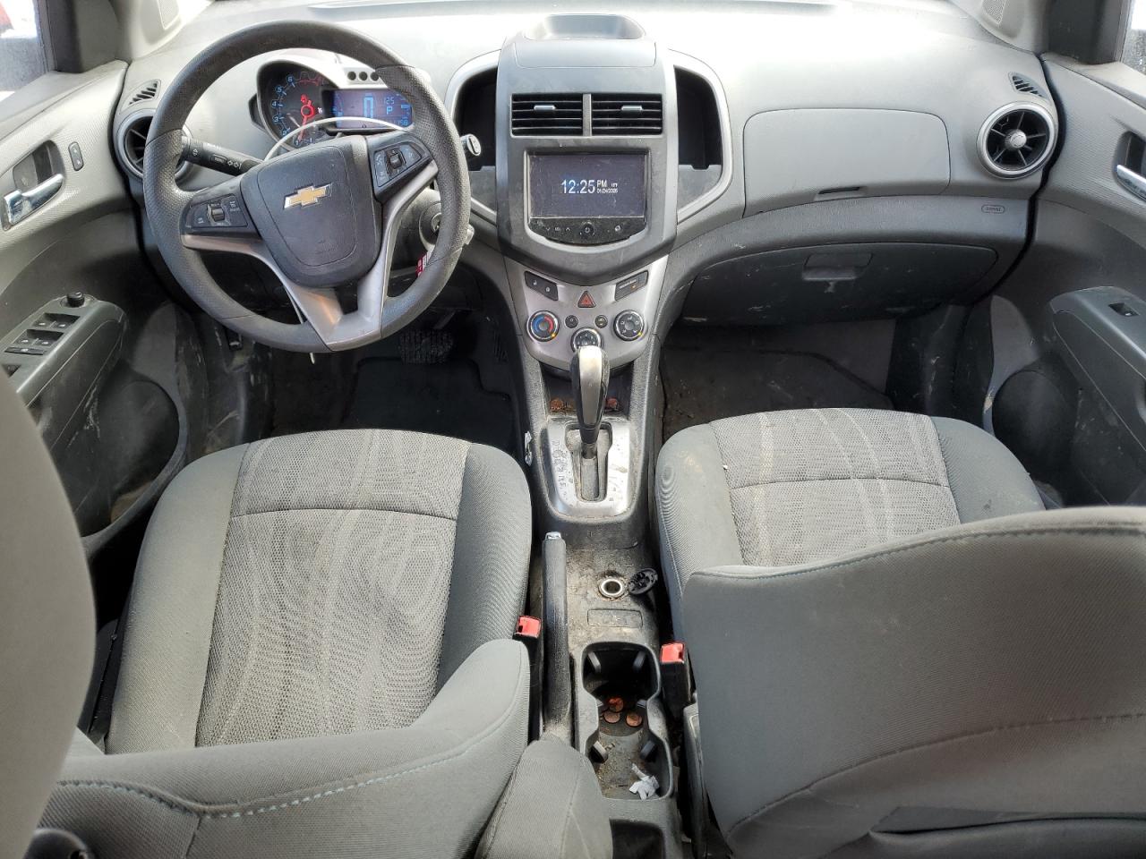 2014 Chevrolet Sonic - Image 8
