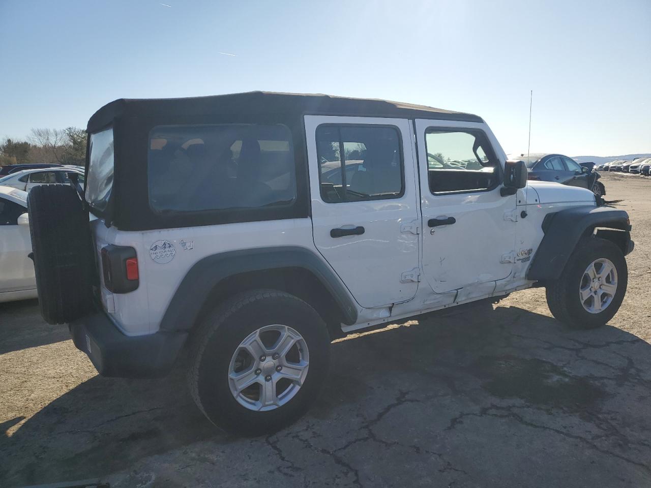 2018 Jeep Wrangler - Image 3