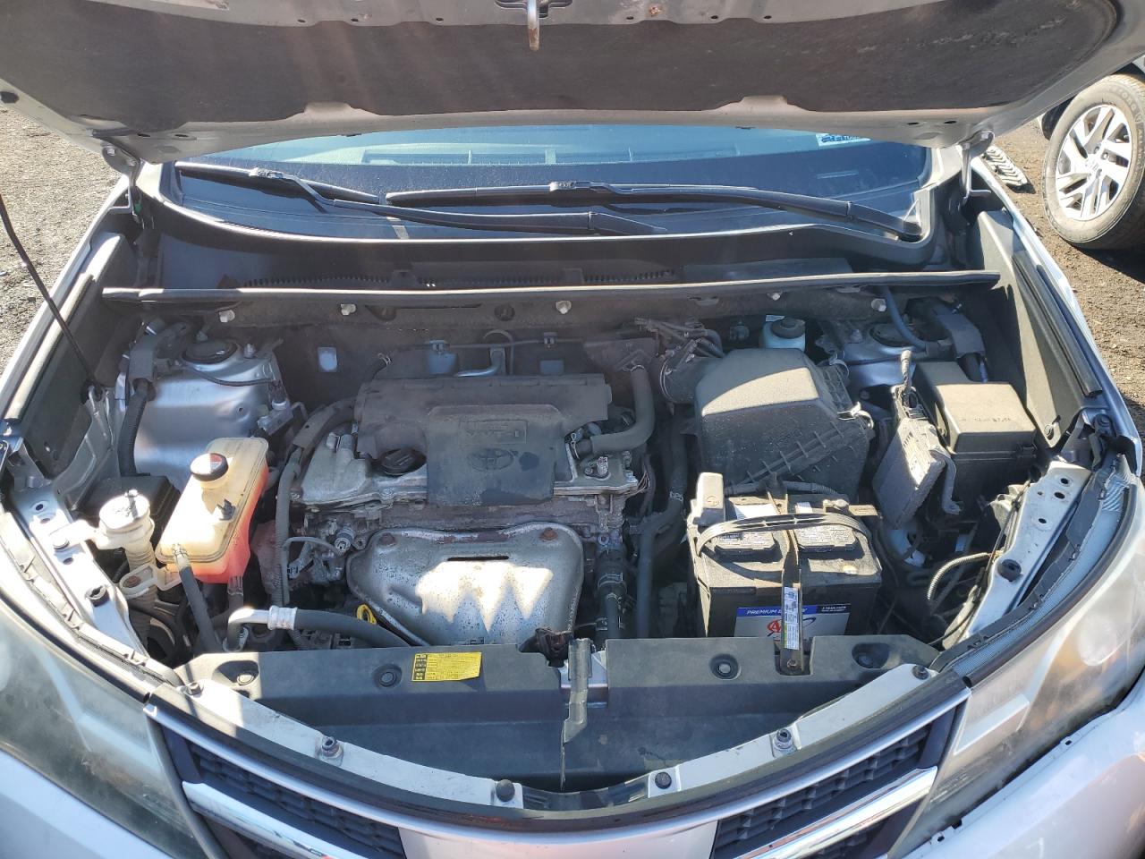 2014 Toyota RAV 4 - Image 12