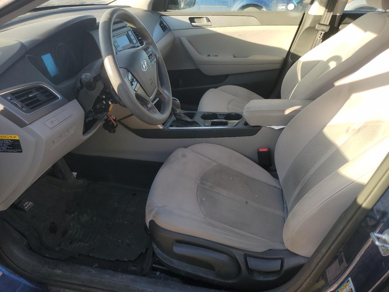 2015 Hyundai Sonata - Image 7