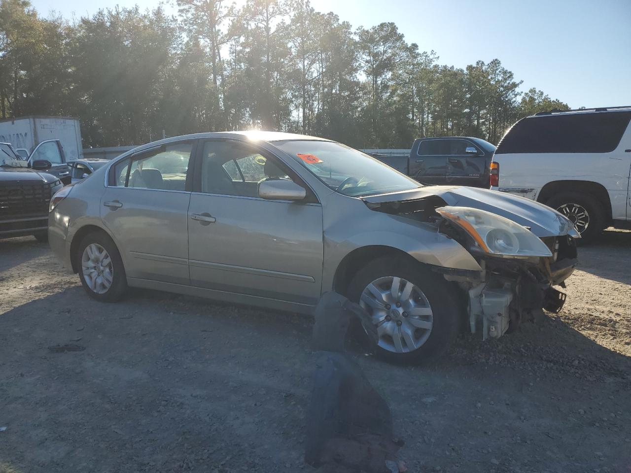 2010 Nissan Altima - Image 4
