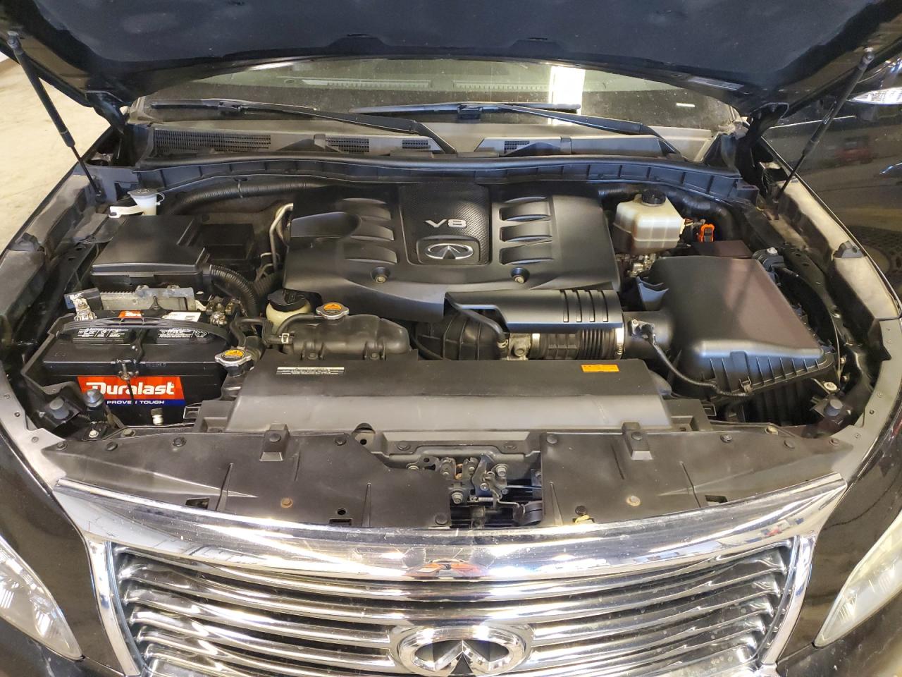 2012 Infiniti QX56 - Image 12