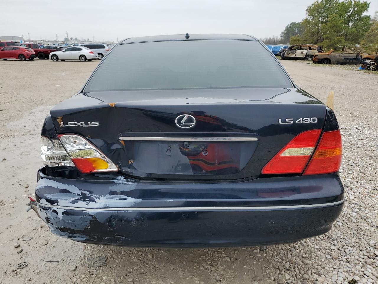 2002 Lexus LS - Image 6