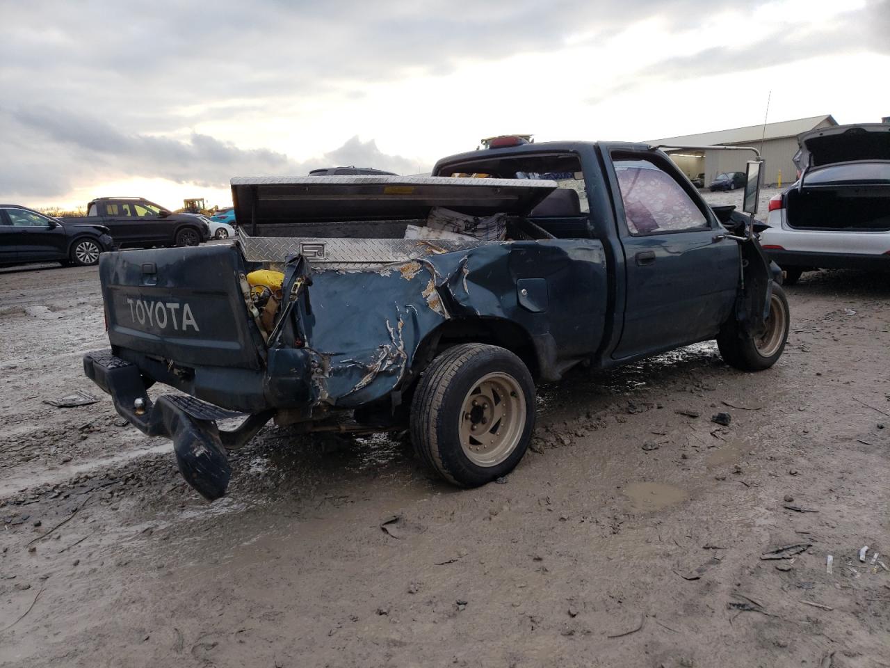 1994 Toyota Pickup - Image 3