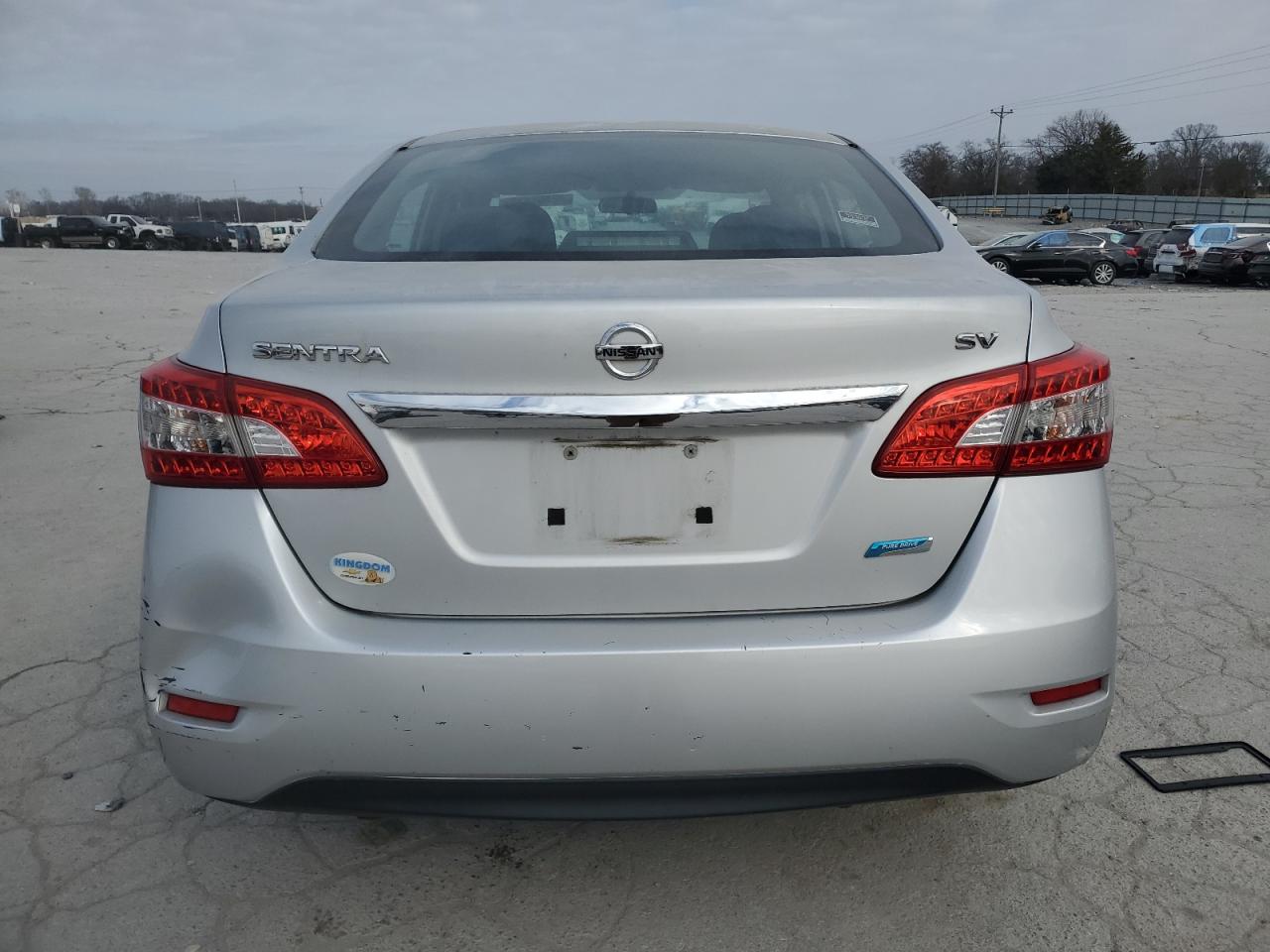 2014 Nissan Sentra - Image 6