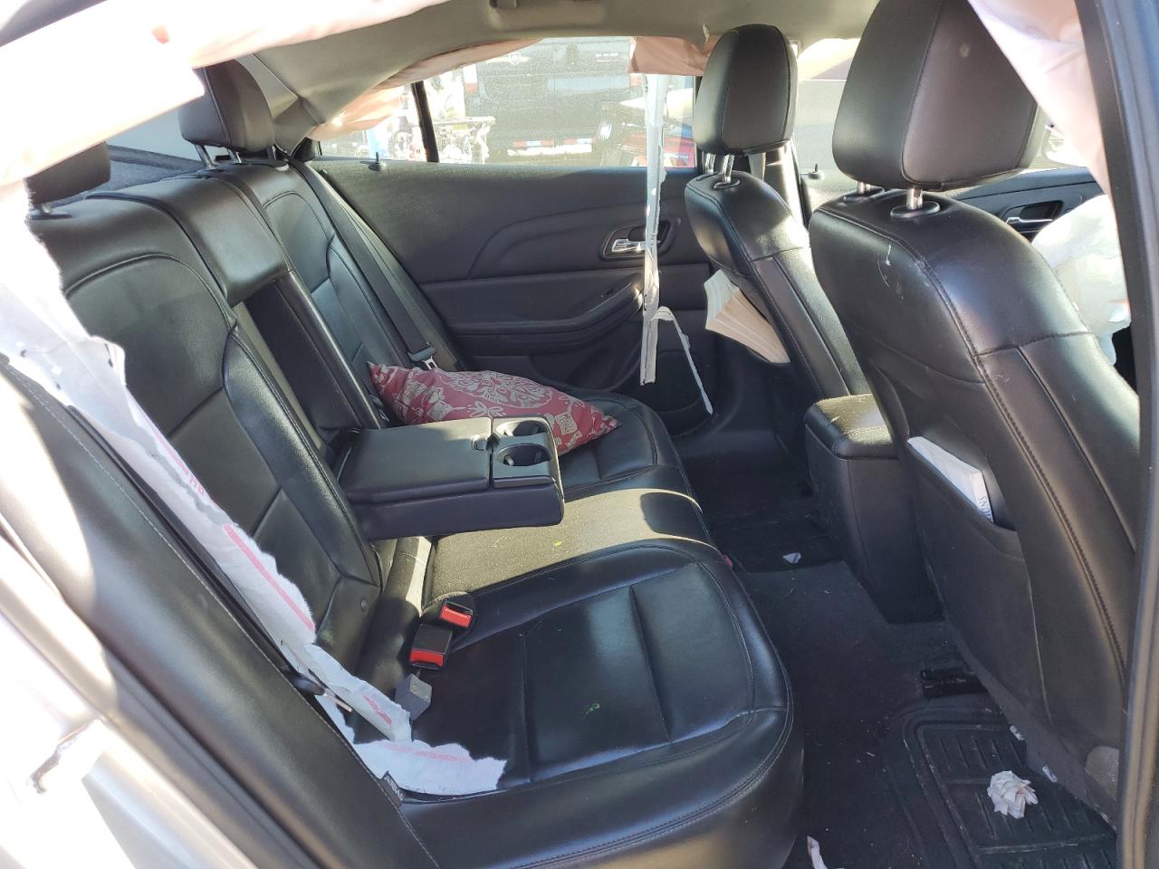 2016 Chevrolet Malibu - Image 10