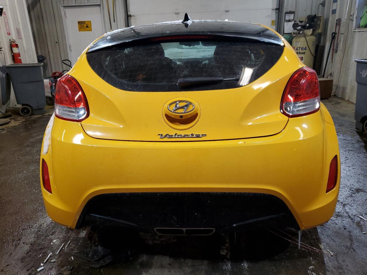 2016 Hyundai Veloster VIN: KMHTC6AD8GU296425 Lot: 42161145