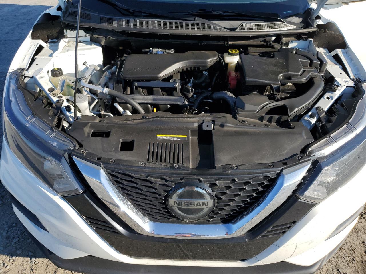 2021 Nissan Rogue - Image 13