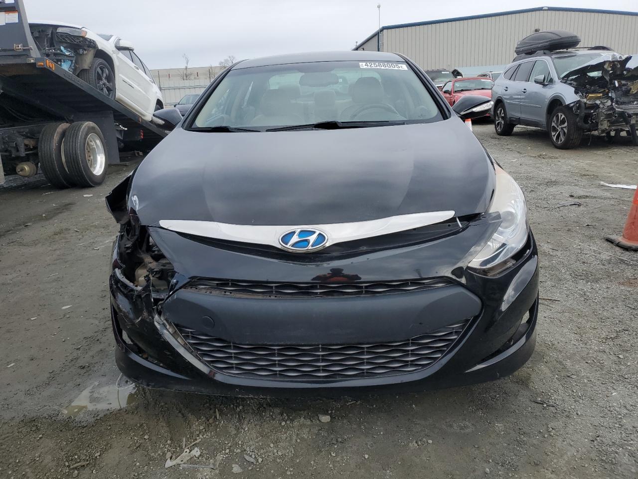 2012 Hyundai Sonata - Image 5