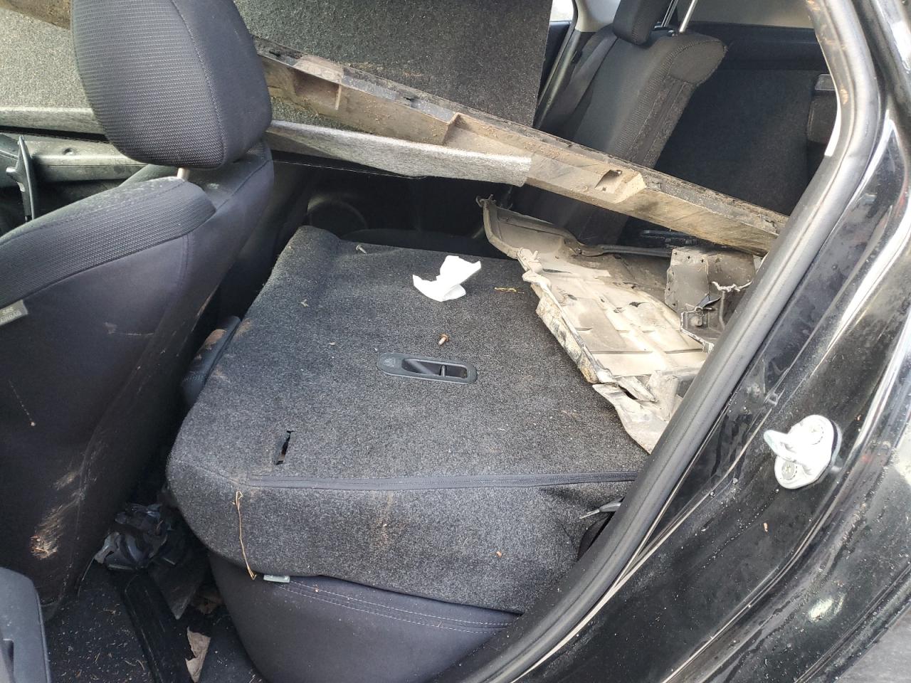 2010 Mazda 3 S VIN: JM1BL1H65A1180831 Lot: 87470054