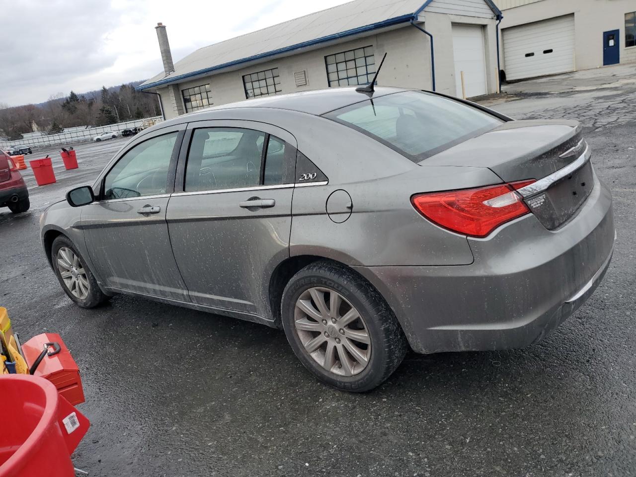 2012 Chrysler 200 - Image 2