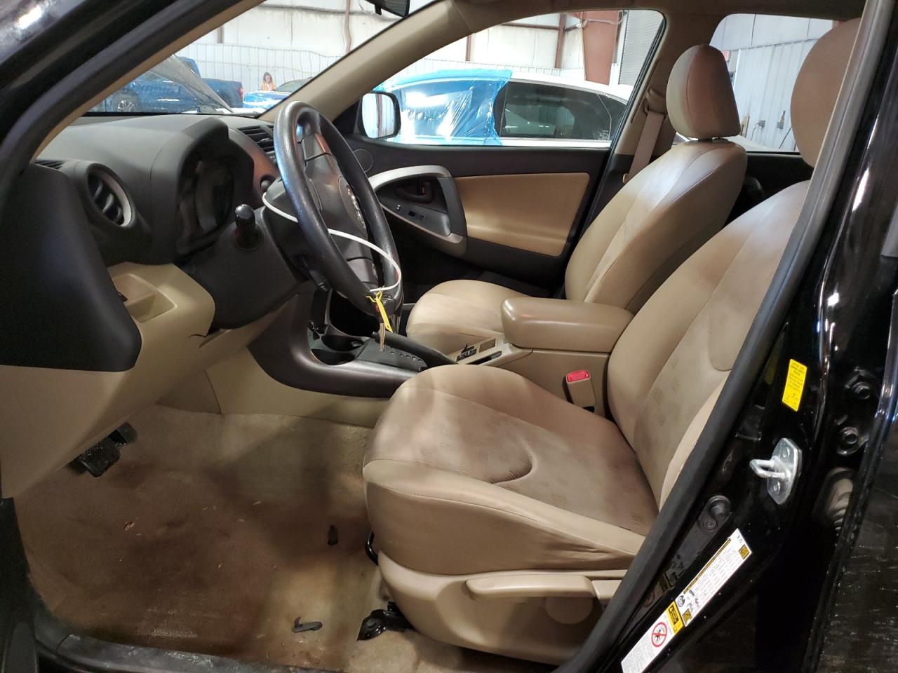 2010 Toyota RAV 4 - Image 7