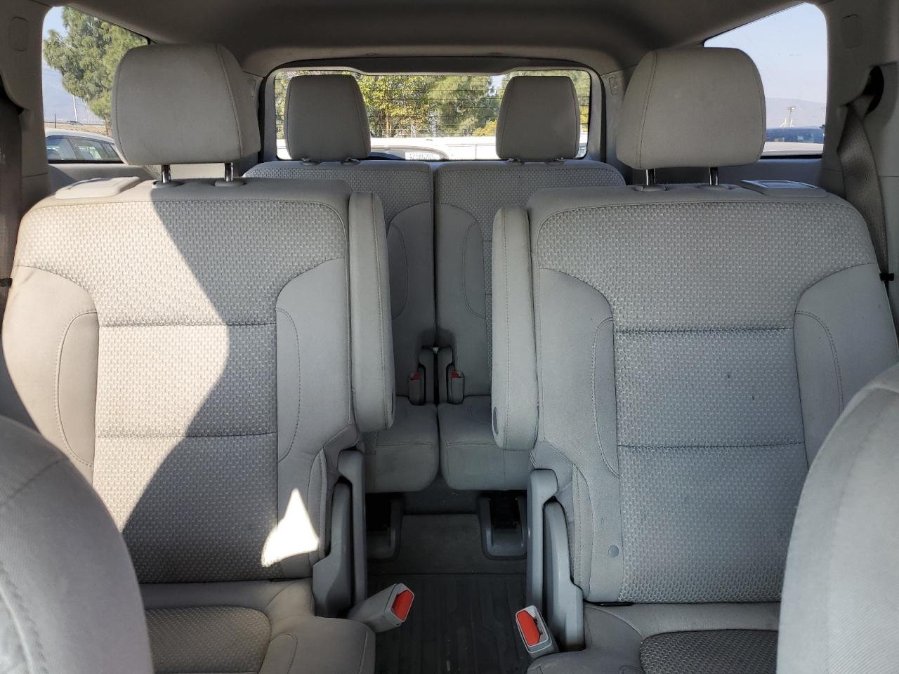 2022 GMC Acadia - Image 10