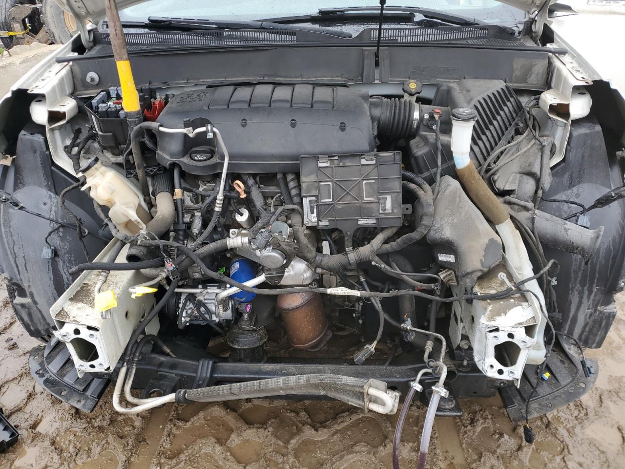 2015 Chevrolet Traverse - Image 12