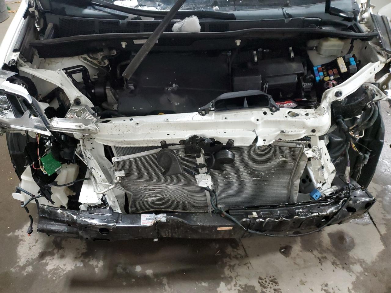 2015 Toyota Sienna - Image 13