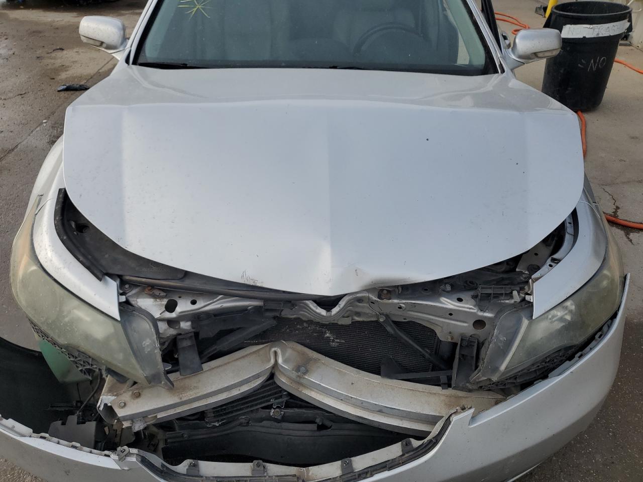 2012 Acura TL - Image 11