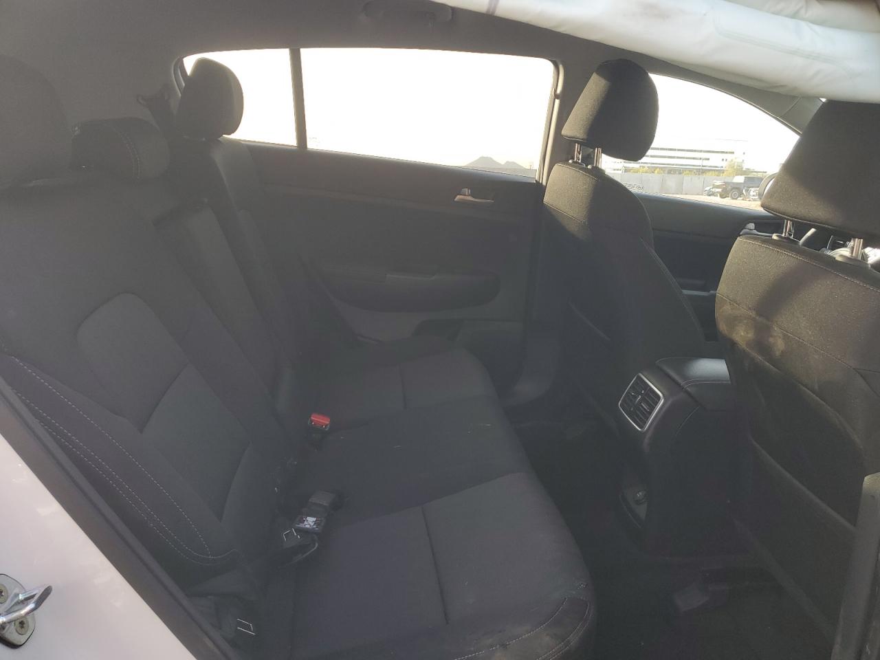 2021 Kia Sportage - Image 10