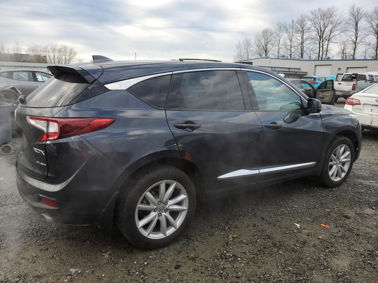 VIN 5J8TC2H39ML006559 2021 ACURA RDX no.3