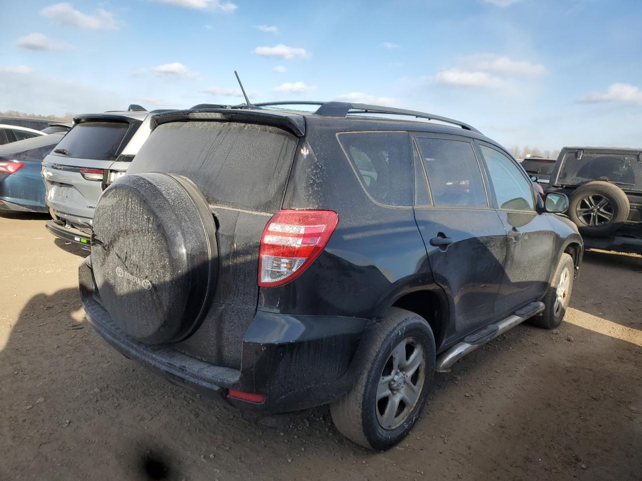 2012 Toyota RAV 4 - Image 3