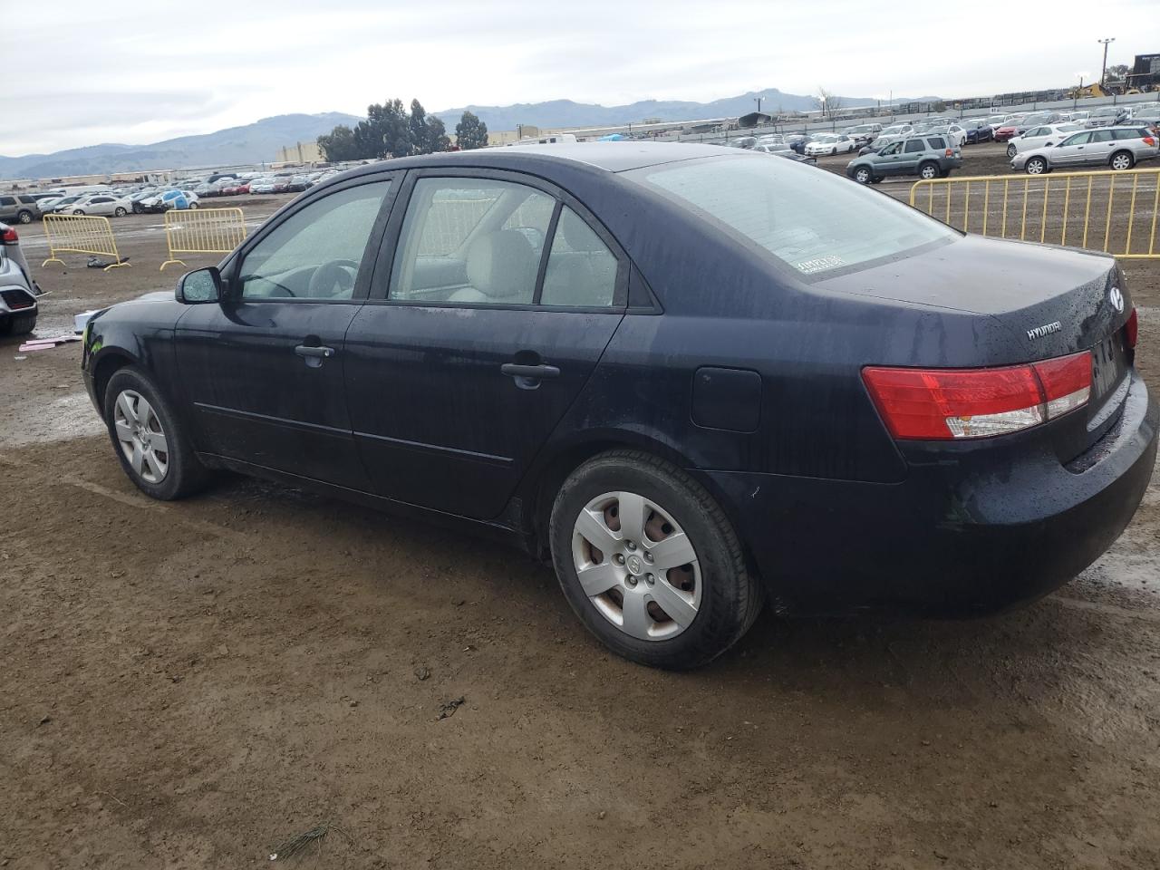 2007 Hyundai Sonata - Image 2