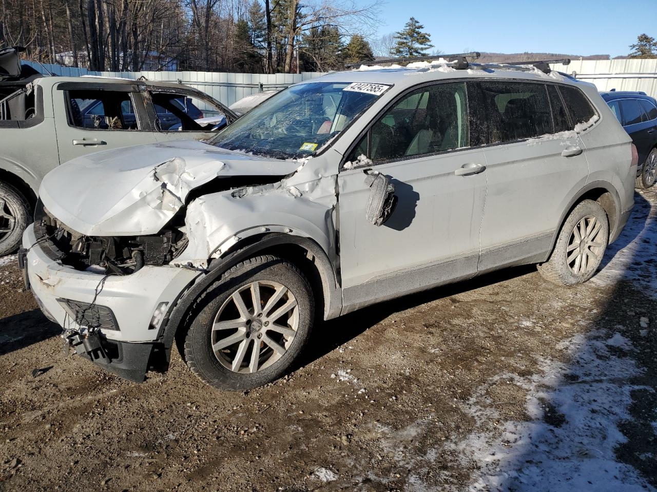2018 Volkswagen Tiguan - Image 1