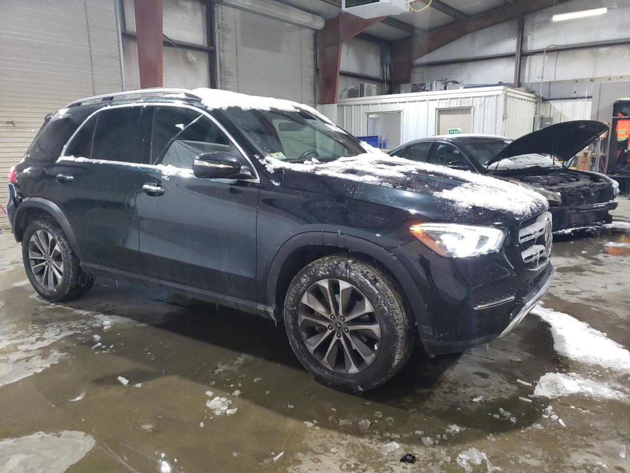 2021 Mercedes-Benz GLE - Image 4