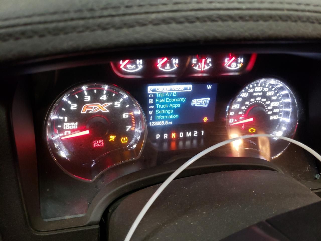 2013 Ford F-150 - Image 9