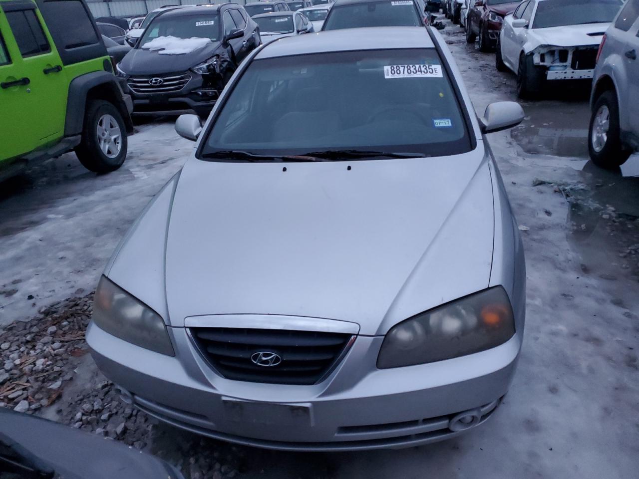 2005 Hyundai Elantra - Image 5