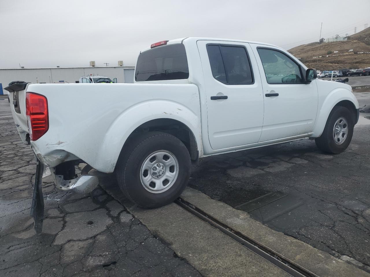 2015 Nissan Navara (Frontier) - Image 3
