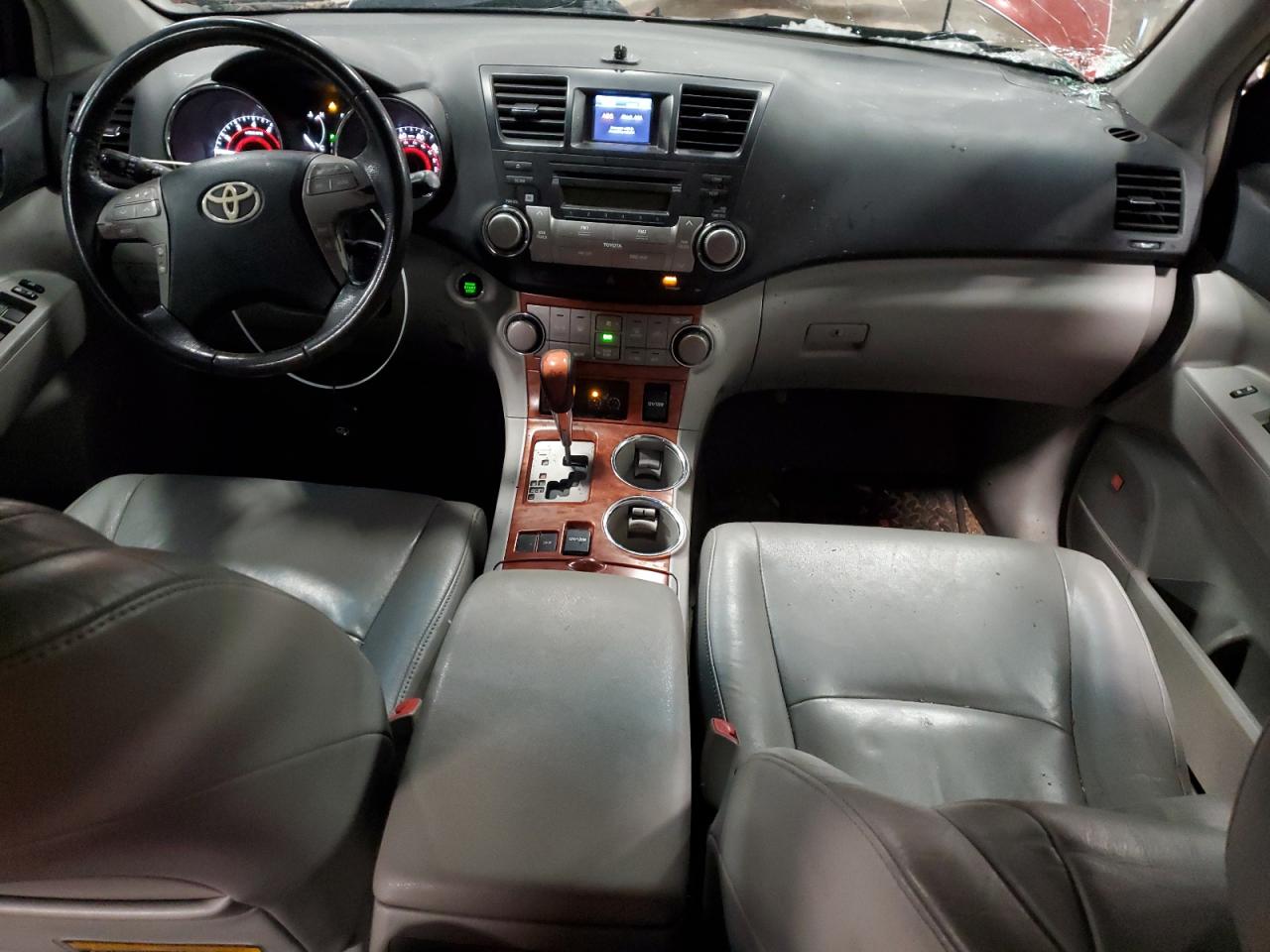 2010 Toyota Highlander - Image 8