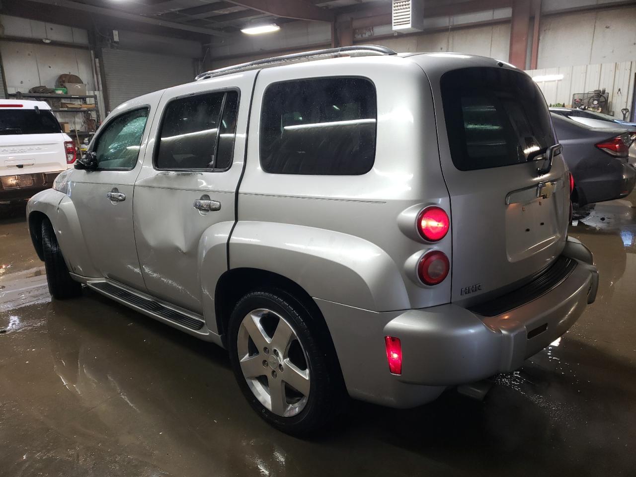 2006 Chevrolet HHR - Image 2