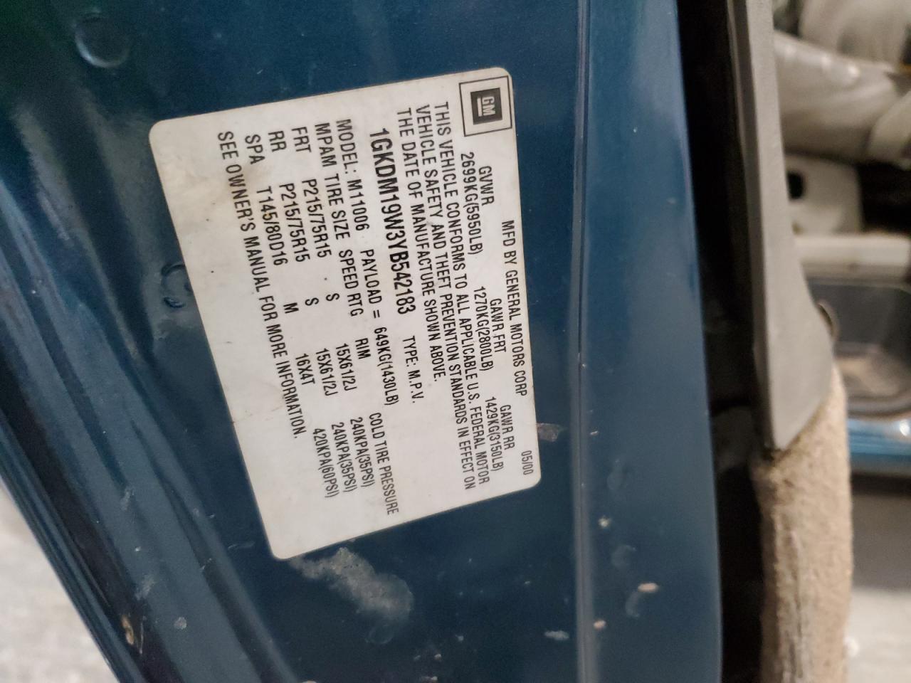 2000 GMC Safari - Image 13