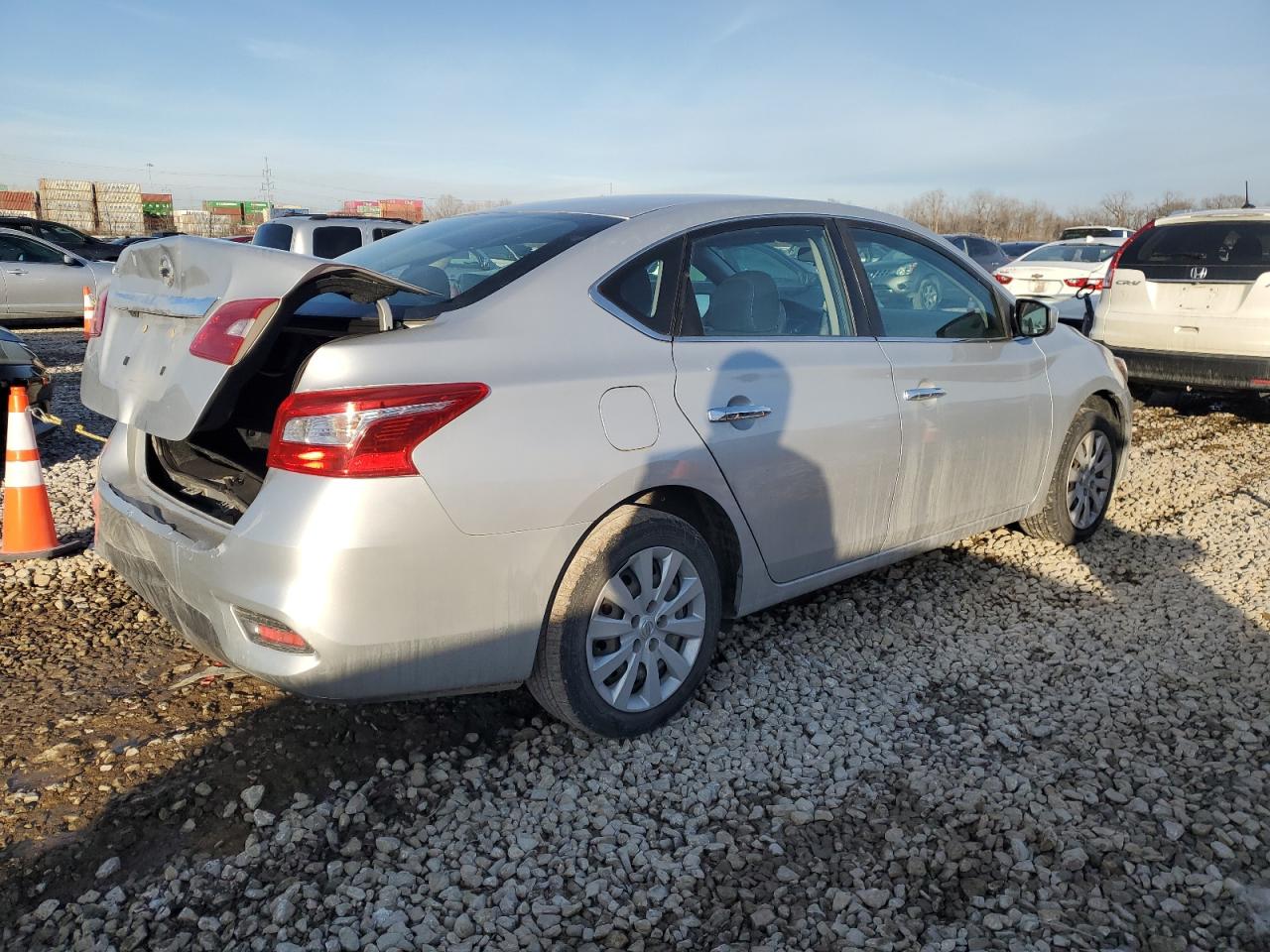 2018 Nissan Sentra - Image 3