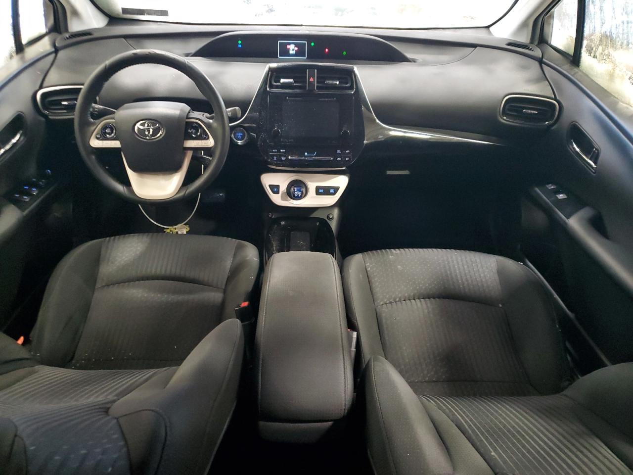 2017 Toyota Prius - Image 8