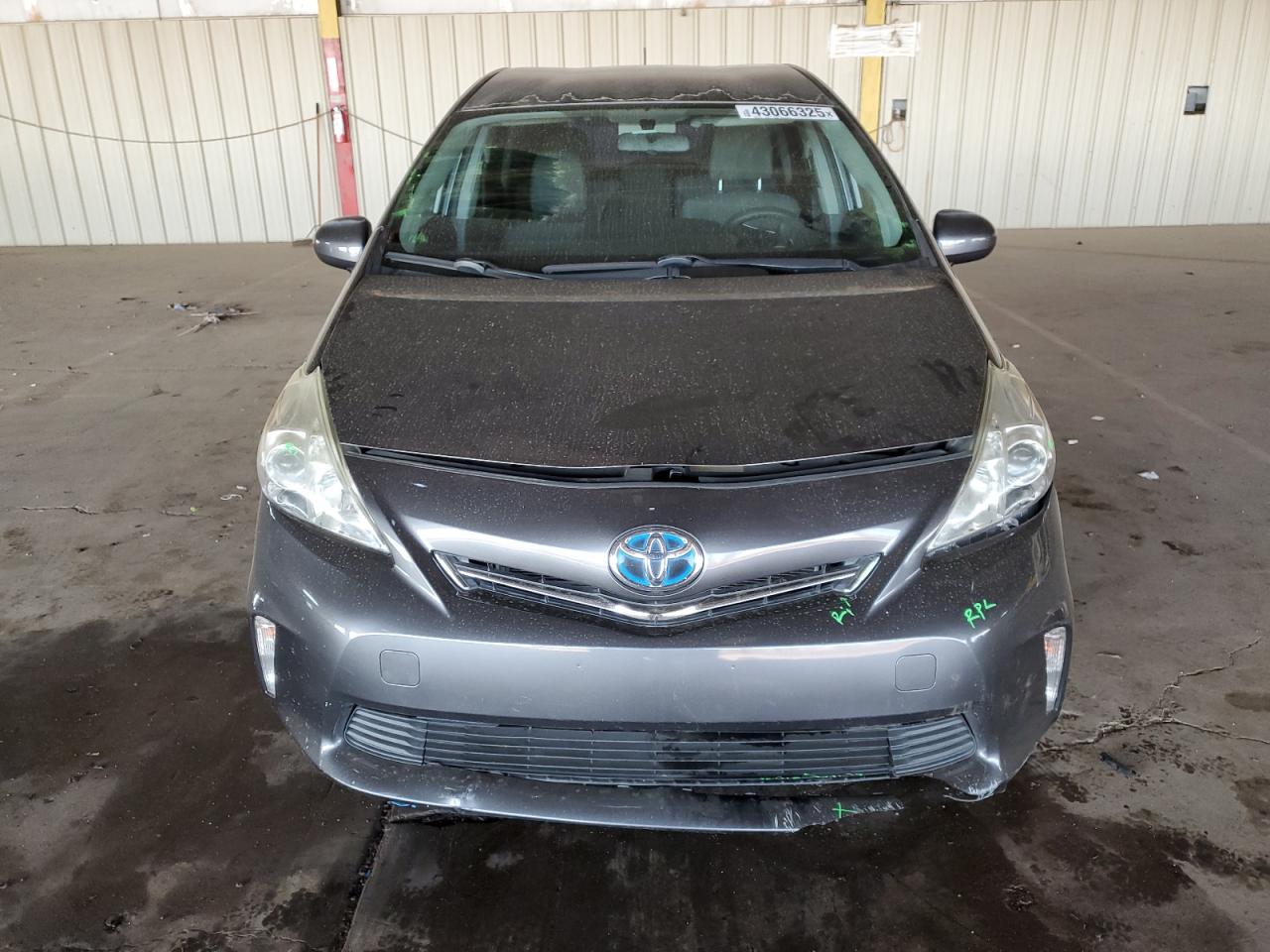 2014 Toyota Prius - Image 5