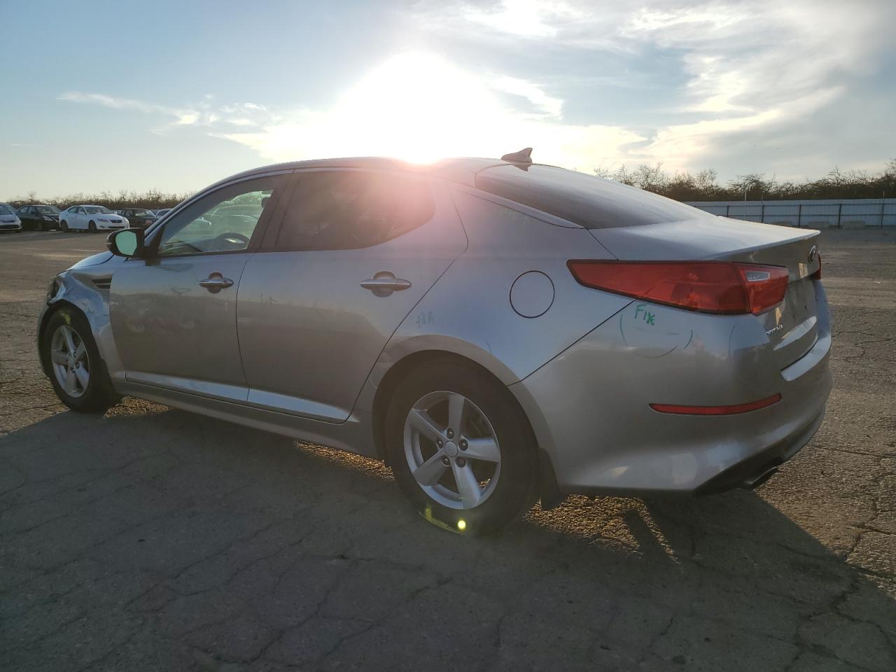 VIN 5XXGM4A78FG368178 2015 KIA OPTIMA no.2