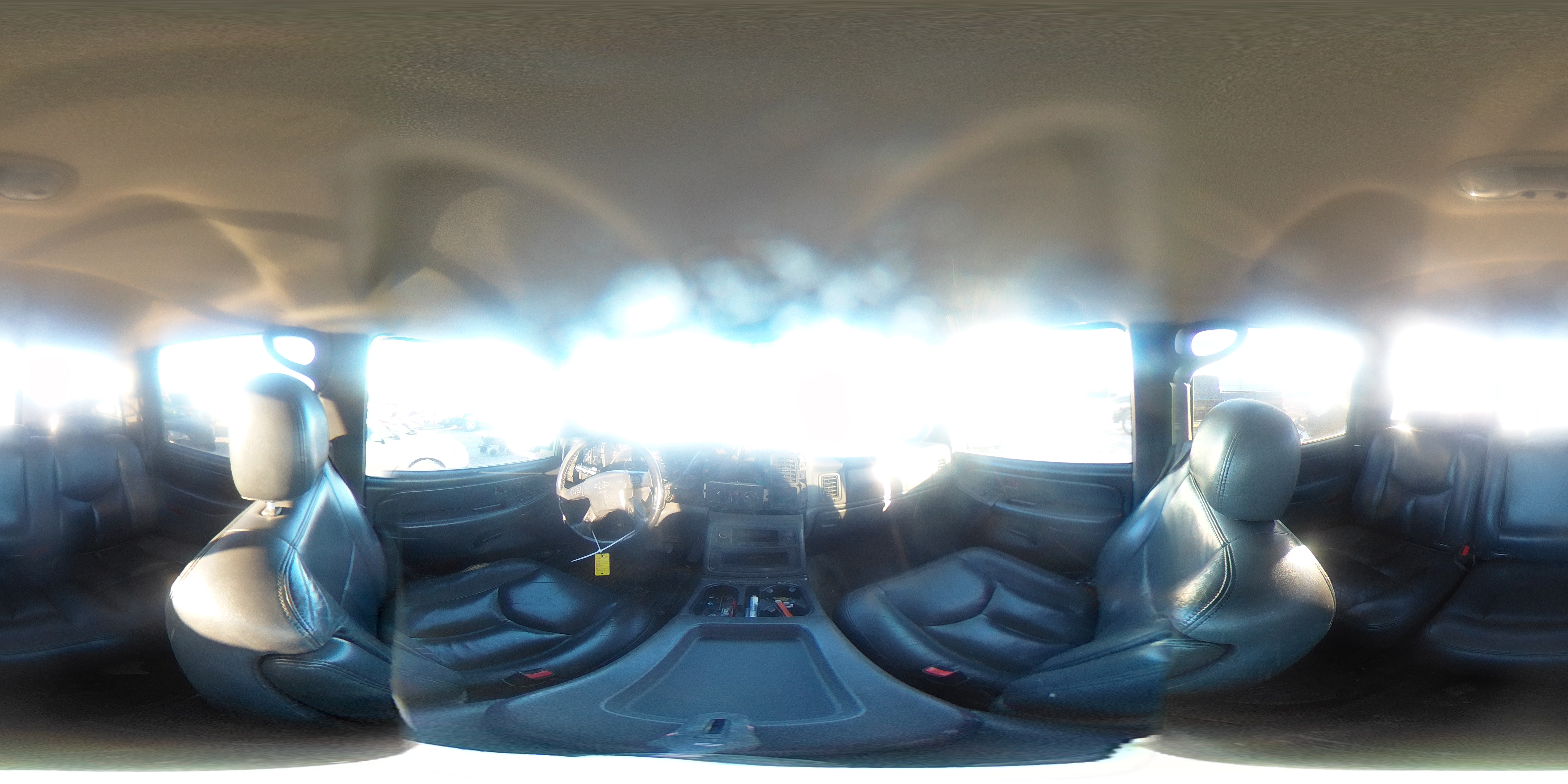 2005 Chevrolet Silverado - Image 13