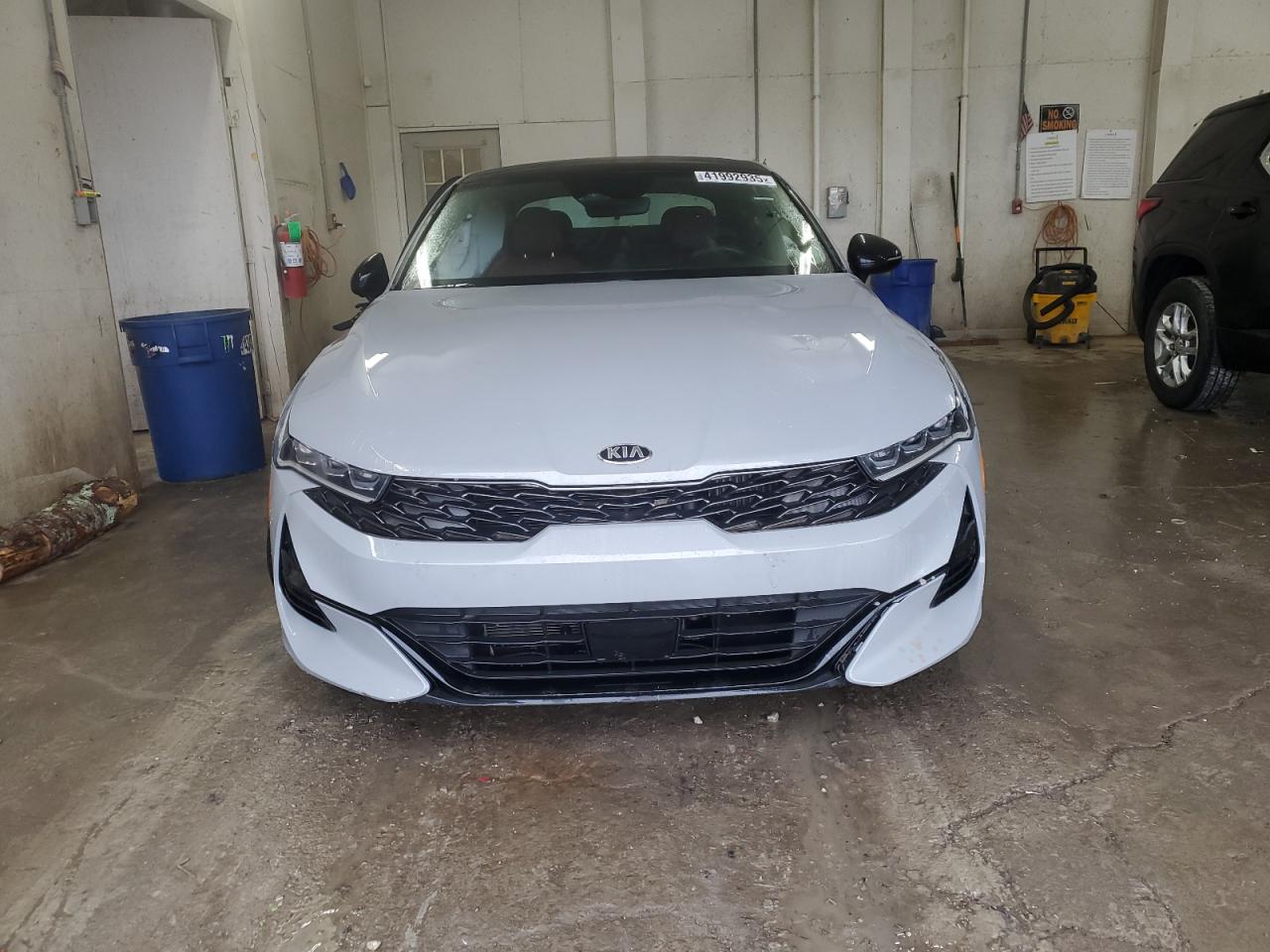 2021 Kia K5 - Image 5