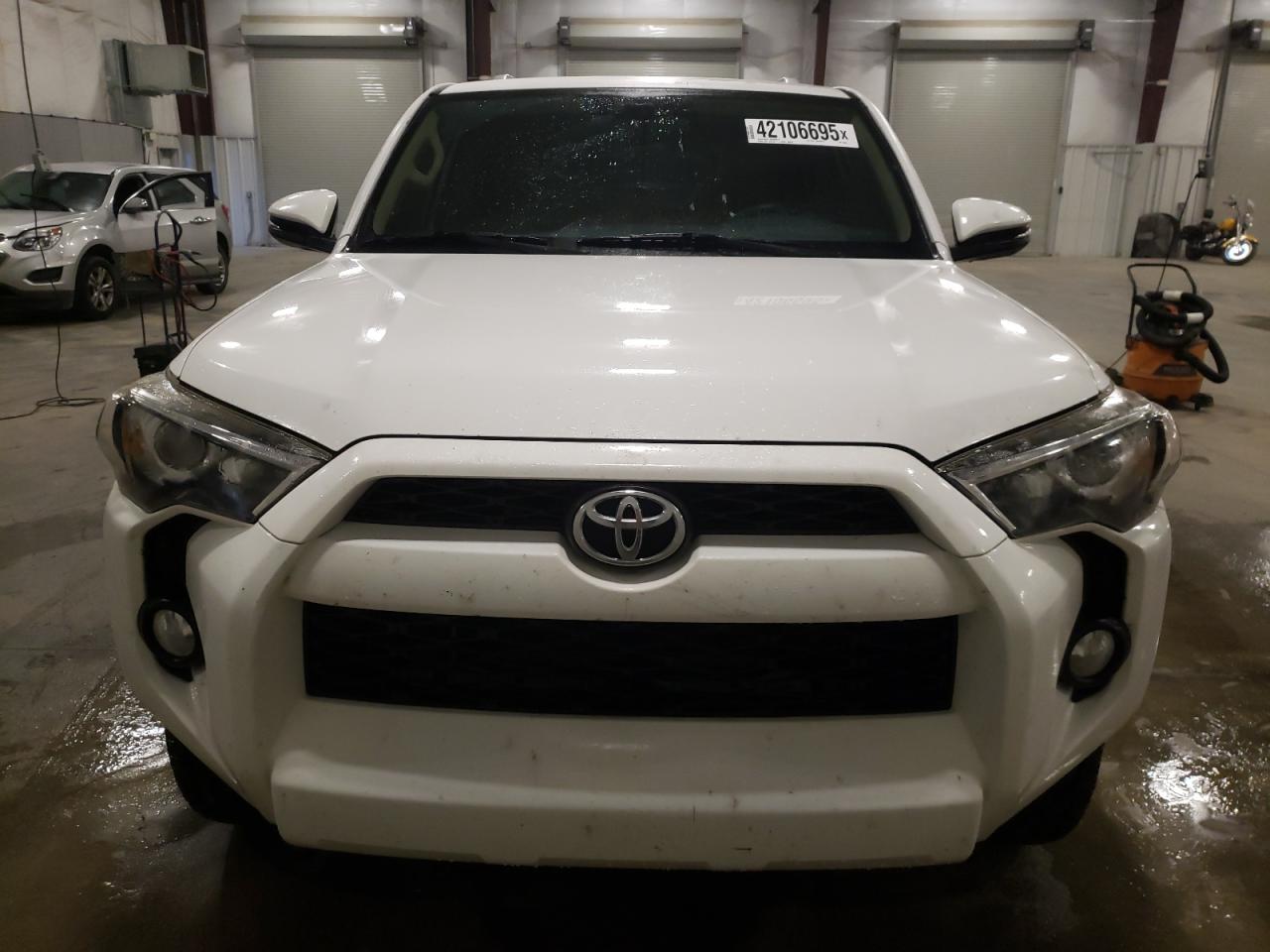 2015 Toyota 4Runner - Image 5