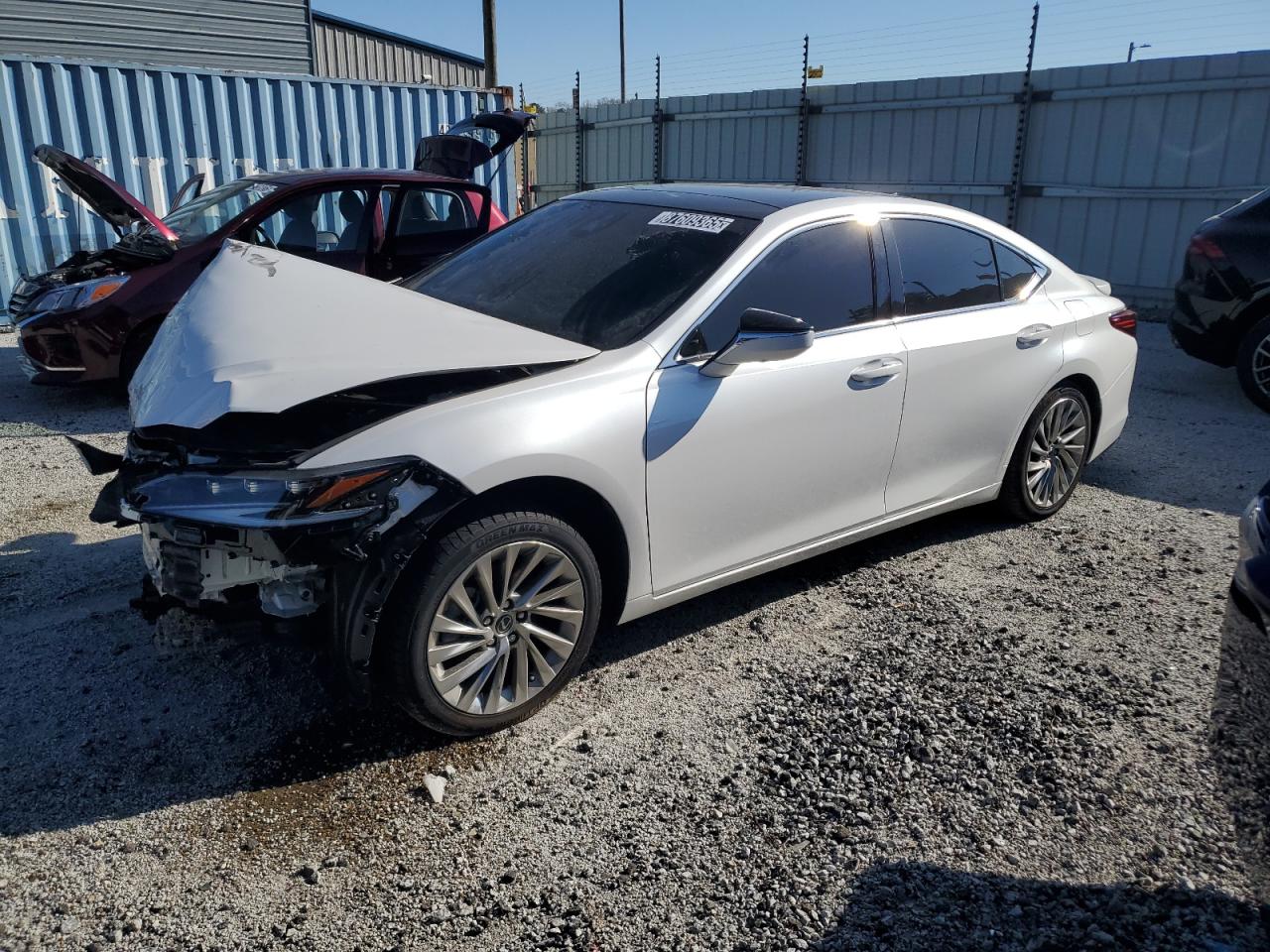 2022 Lexus ES - Image 1