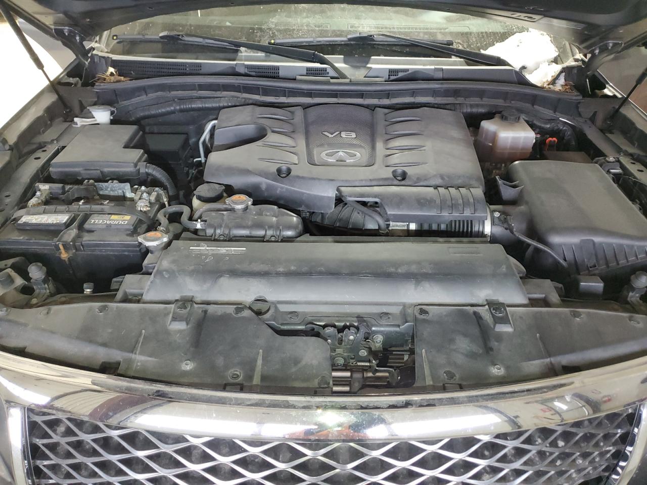 2015 Infiniti QX80 - Image 12