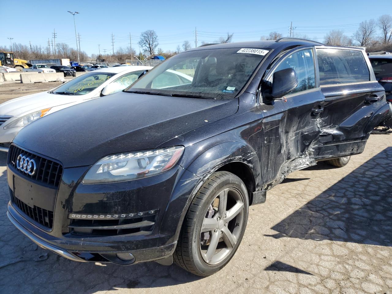 2015 Audi Q7 - Image 1