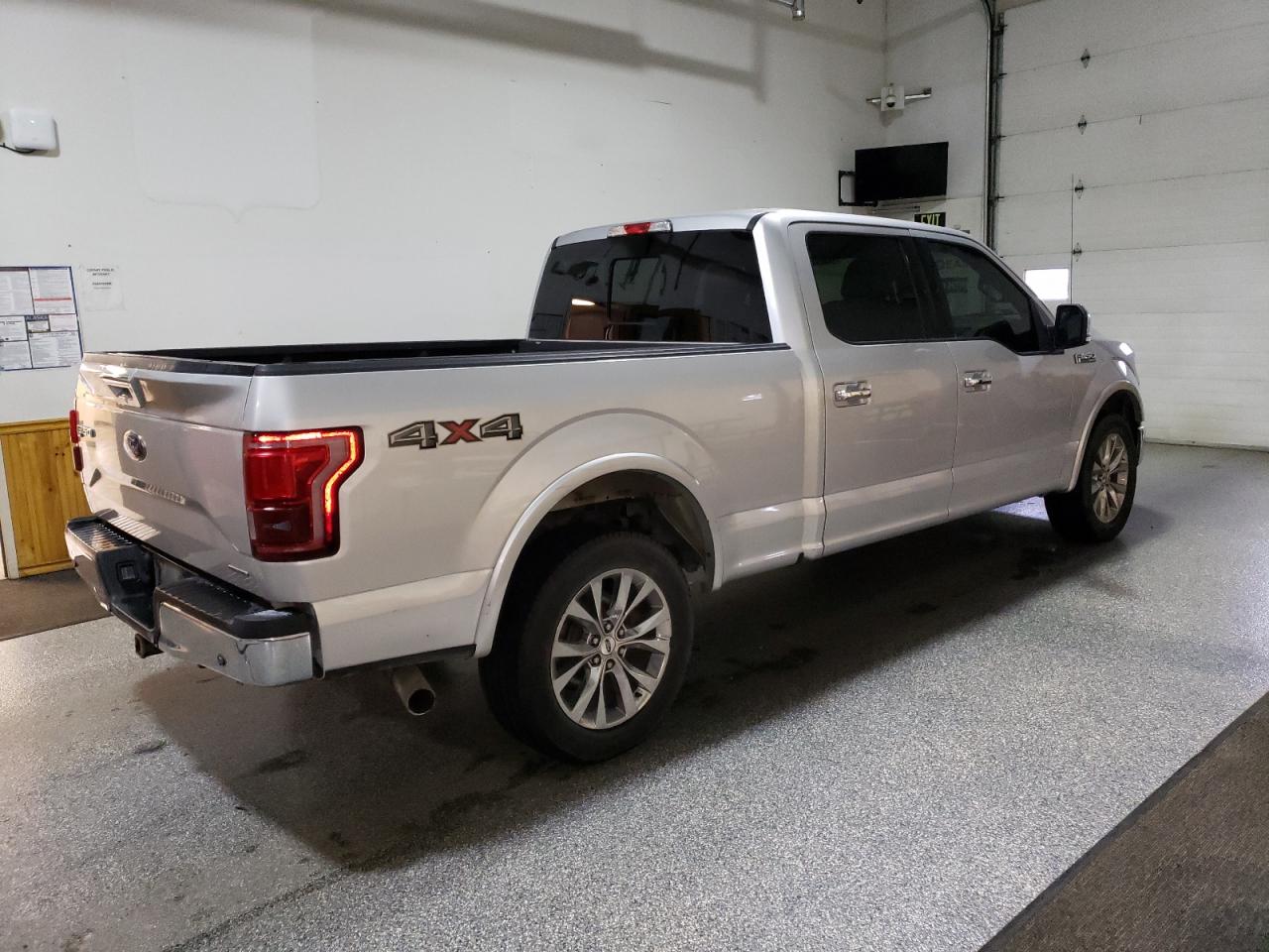 2015 Ford F-150 - Image 3
